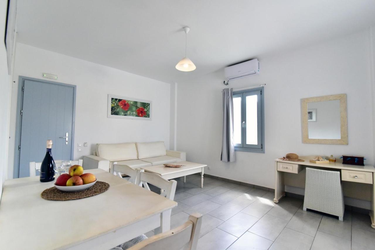 Thomas Apartments In Katapola Amorgos Eksteriør billede